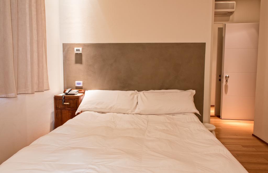 Hotel Country House La Radice Civitanova Marche Chambre photo