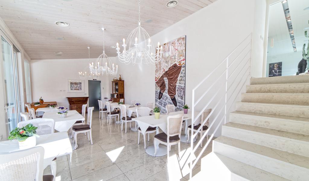 Hotel Country House La Radice Civitanova Marche Extérieur photo