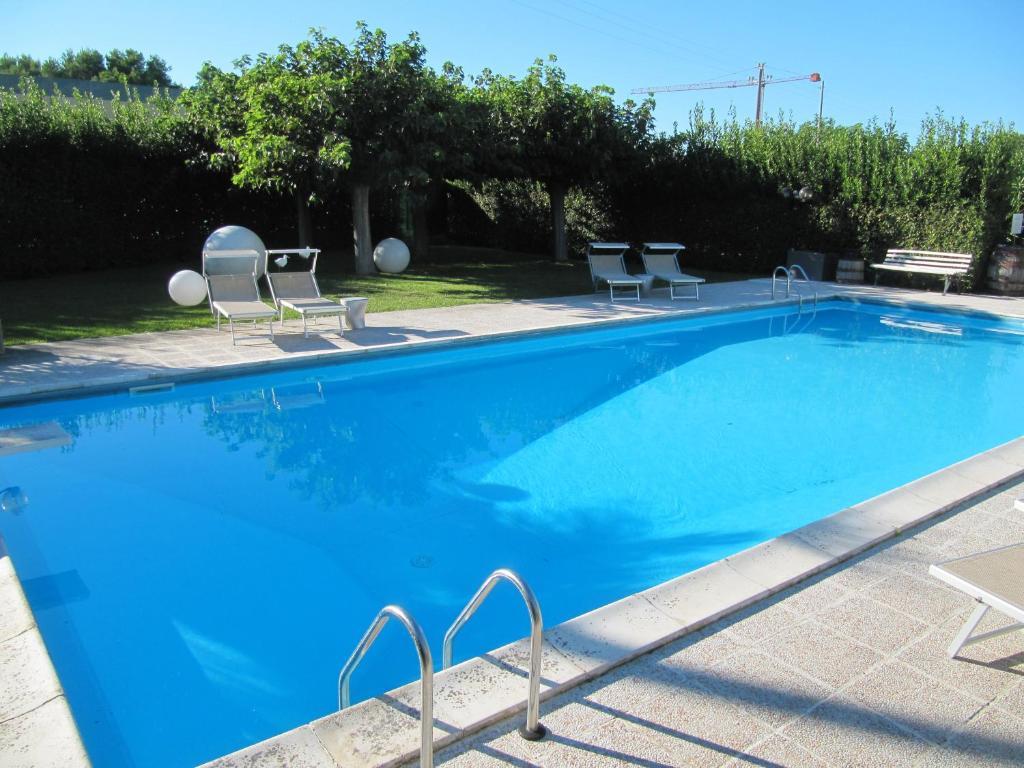 Hotel Country House La Radice Civitanova Marche Extérieur photo
